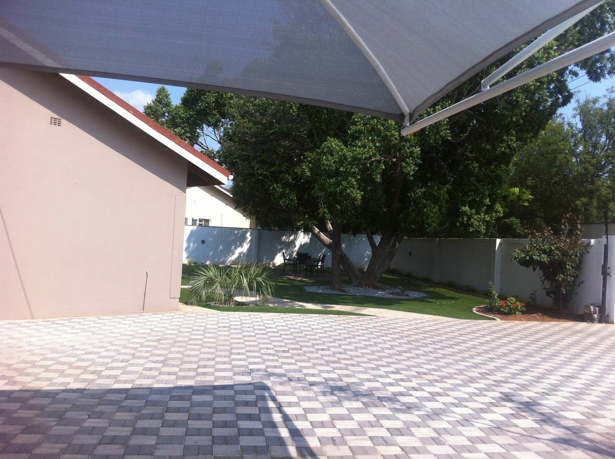 Cosy Palms Bed & Breakfast Gaborone Exterior photo